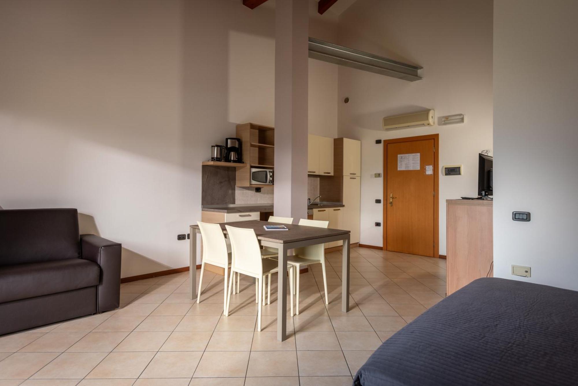 Residence Filanda Riva del Garda Exterior foto